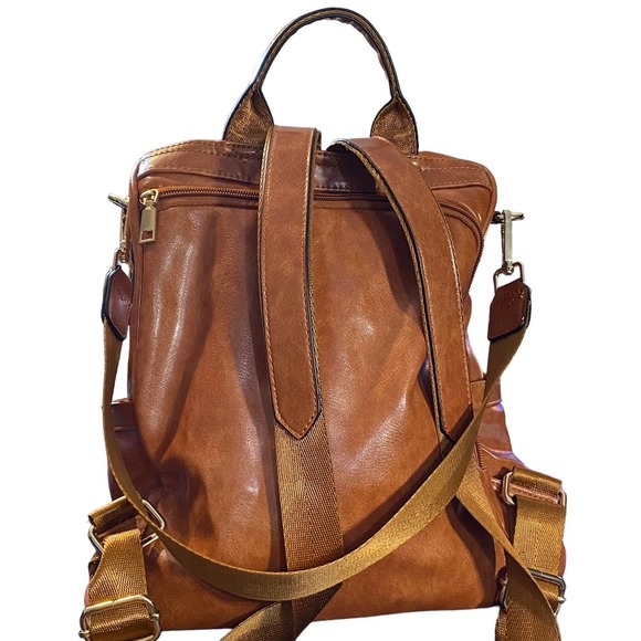 CLUCI NWOT VEGAN LEATHER Backpack Purse Large Travel Bag Shoulder - Picture 3 of 8
